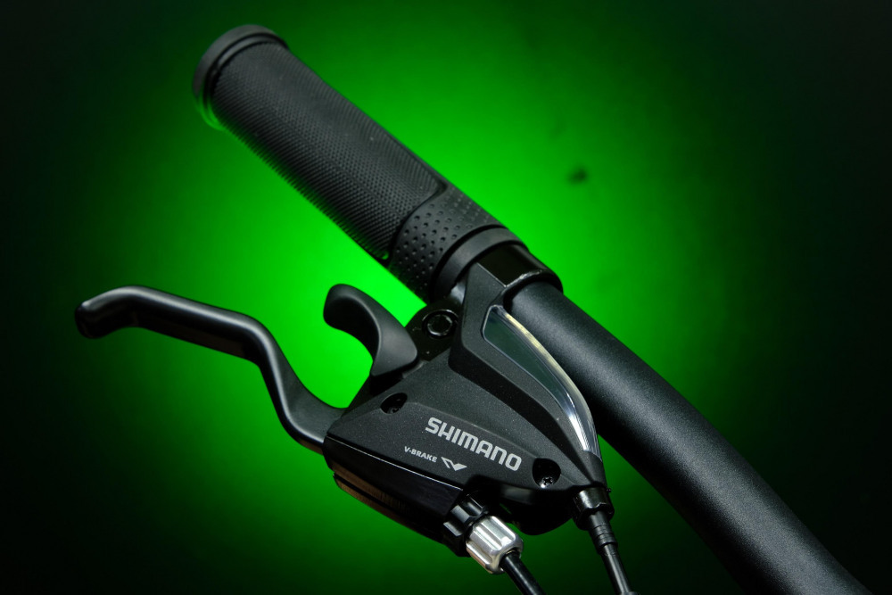 Lorak 2.0 Матовый Чёрный/Зелёный рама 17 (на рост 155-173) (27.5)