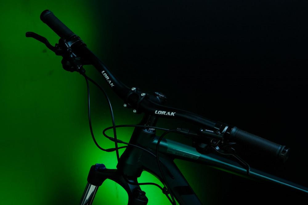 Lorak Sel 9400 Pro SE Матовый Зелёный 21р (на рост 183-190)